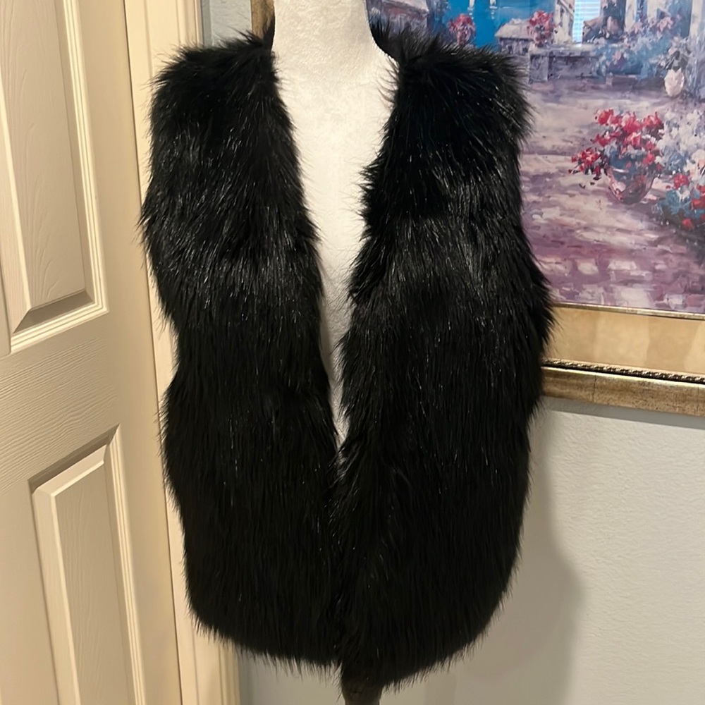 Sole Society Faux fur black vest